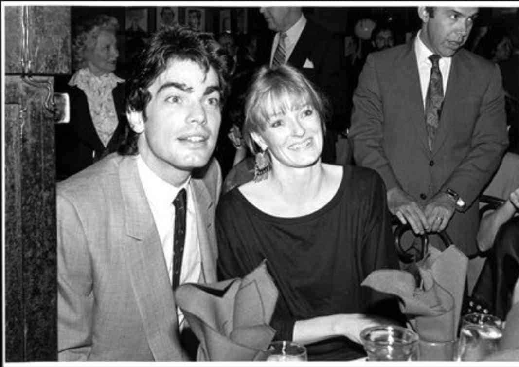 Paula Harwood [Peter Gallagher] Age, Young, Wiki, Biography!