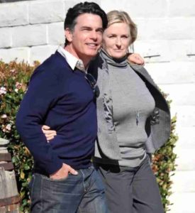 Paula Harwood and Peter Gallagher