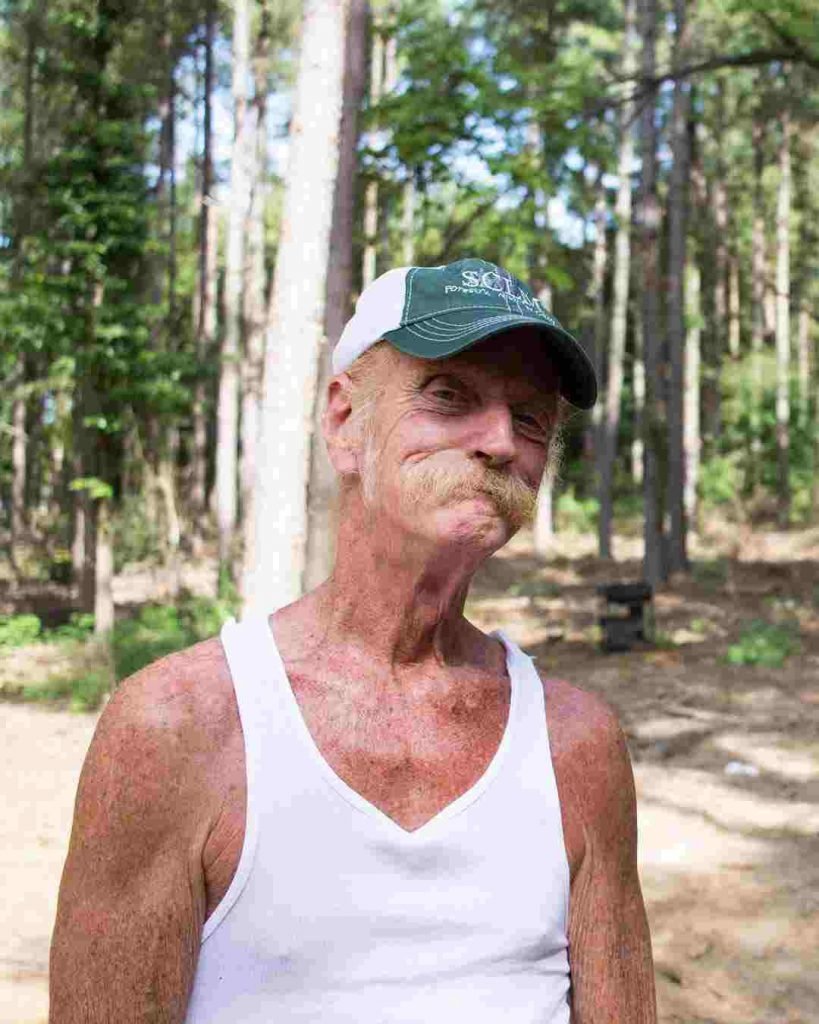 Johnny Jett (Barnwood) Wikipedia, Wife, Age, Dad, Travel, House, Family,