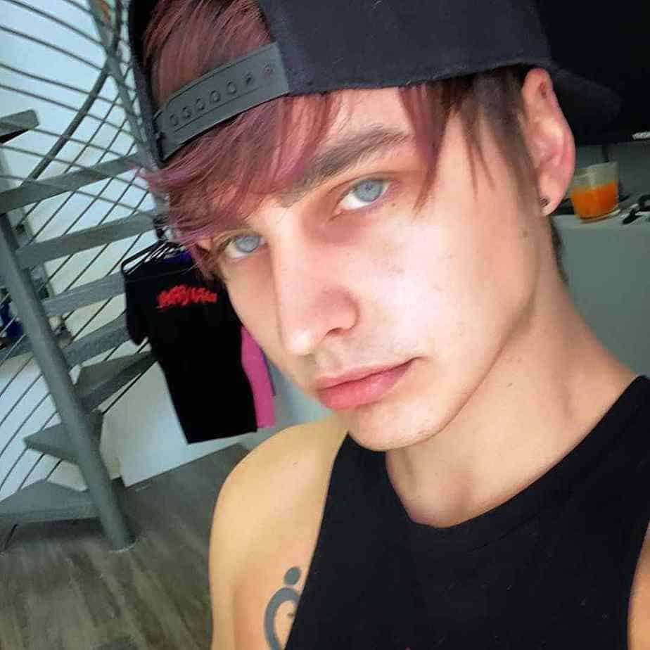 Colby Brock Tiktok Star Wiki Biography Age Height Wei 