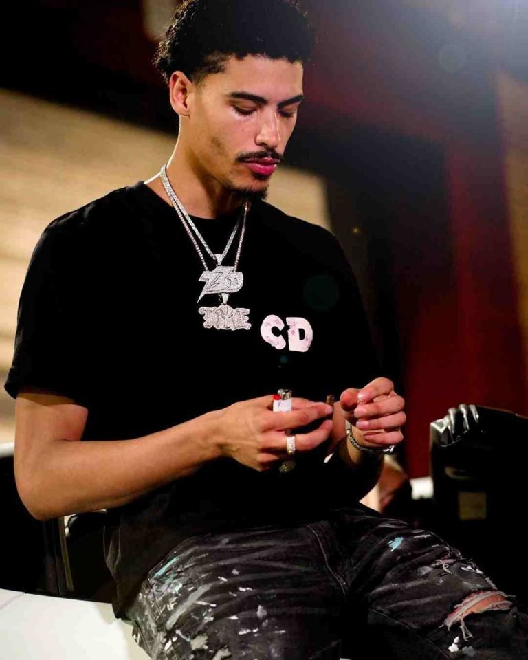 Jay Critch Height, Age, Net Worth, Wiki, Weight, Girlfriend, Merch - Jay Critch Height – Brooklyn Rapper's Stats