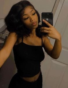Who Nia