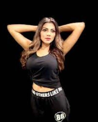lahari shari boyfriend